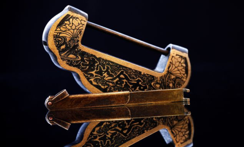 國際銅和銅期貨一樣嗎？哪個交易風